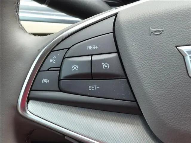 2025 Cadillac XT5 FWD Premium Luxury