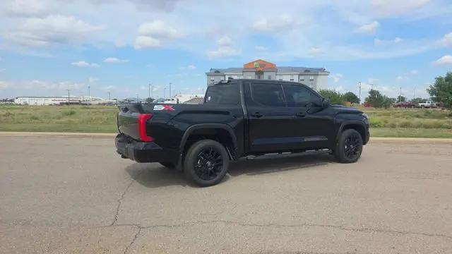 2026 Toyota Tundra SR5 CrewMax 5.5' Bed