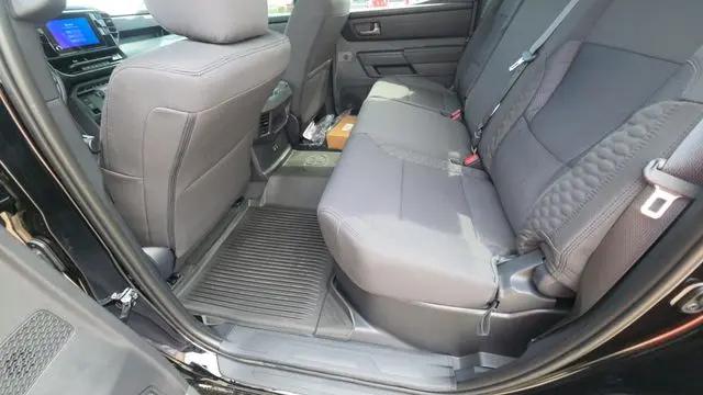 2026 Toyota Tundra SR5 CrewMax 5.5' Bed
