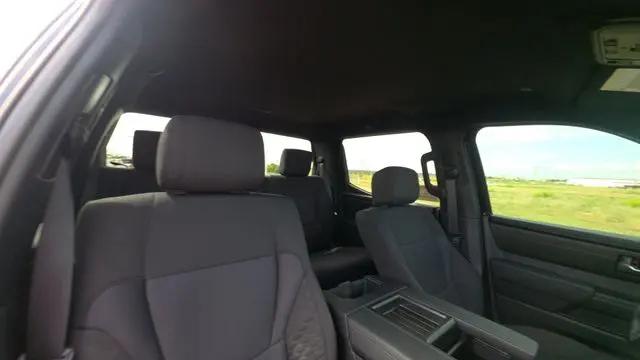 2026 Toyota Tundra SR5 CrewMax 5.5' Bed