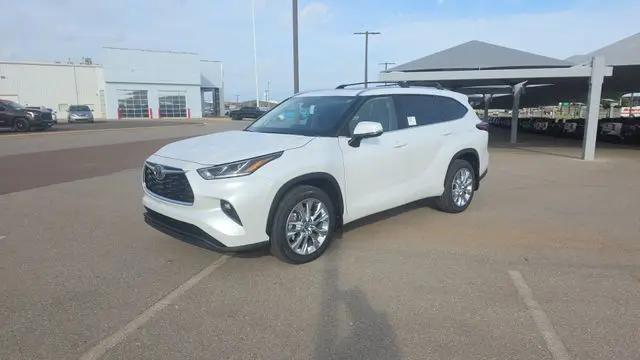 2026 Toyota Highlander Limited
