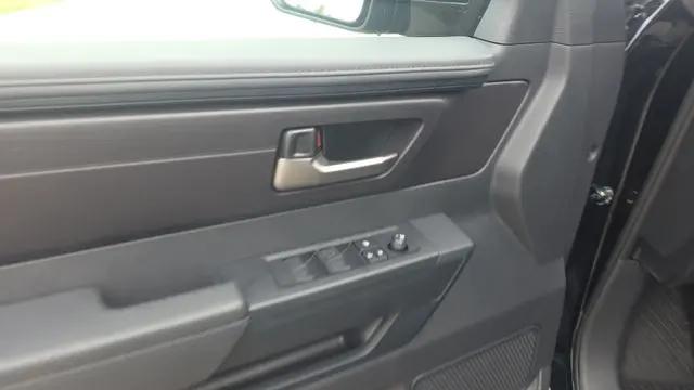 2026 Toyota Tundra SR5 CrewMax 5.5' Bed