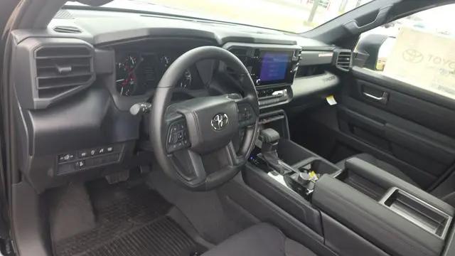 2026 Toyota Tundra SR5 CrewMax 5.5' Bed