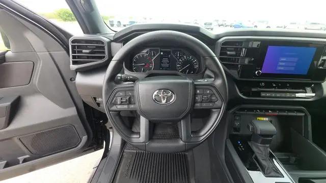 2026 Toyota Tundra SR5 CrewMax 5.5' Bed