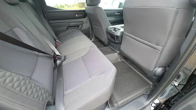 2026 Toyota Tundra SR5 CrewMax 5.5' Bed