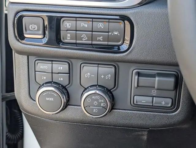 2026 GMC Yukon 4WD Elevation