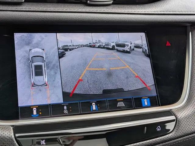2023 Cadillac XT5 AWD Sport