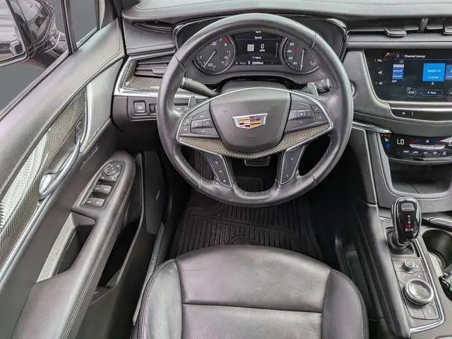 2023 Cadillac XT5 AWD Sport