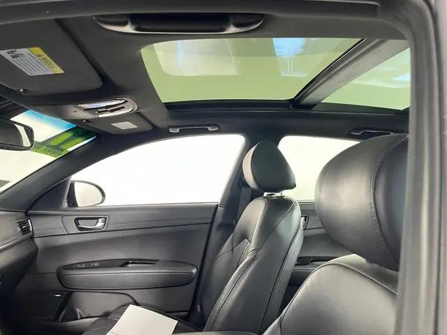 2017 Kia Optima SXL Turbo