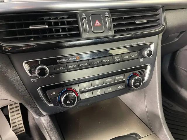 2017 Kia Optima SXL Turbo