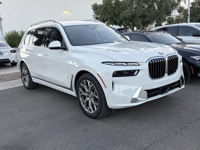 2024 BMW X7 xDrive40i