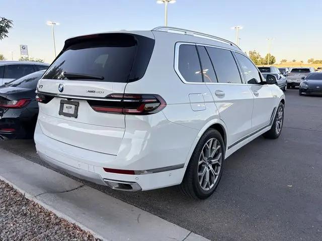 2024 BMW X7 xDrive40i