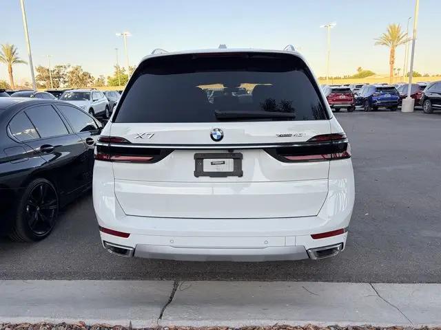 2024 BMW X7 xDrive40i