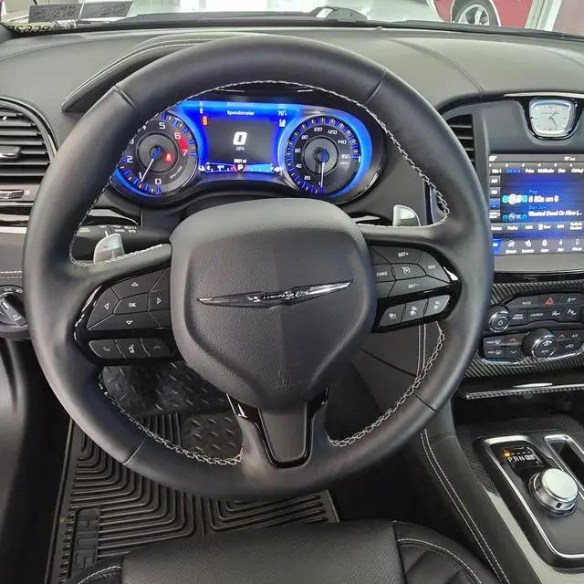 2023 Chrysler 300 300C