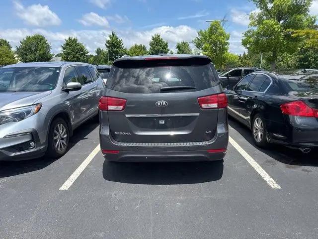 2017 Kia Sedona LX