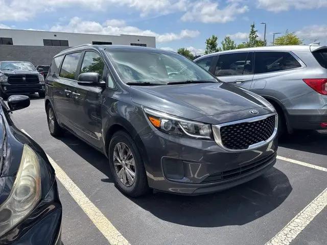 2017 Kia Sedona LX
