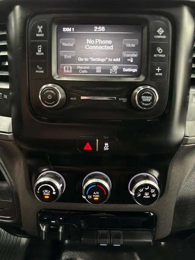 2022 Ram 2500 Tradesman Crew Cab 4x4 8' Box