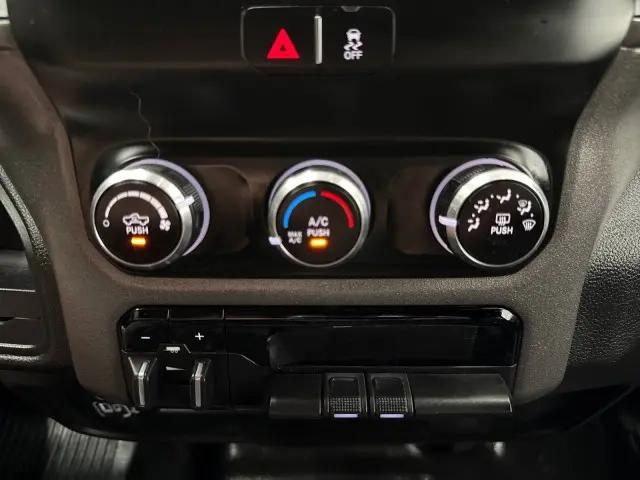 2022 Ram 2500 Tradesman Crew Cab 4x4 8' Box