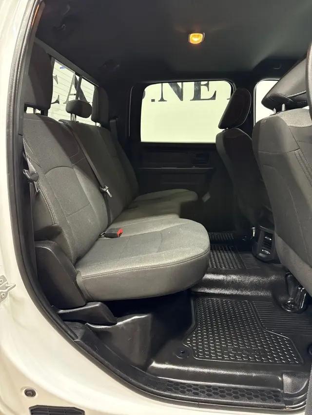 2022 Ram 2500 Tradesman Crew Cab 4x4 8' Box
