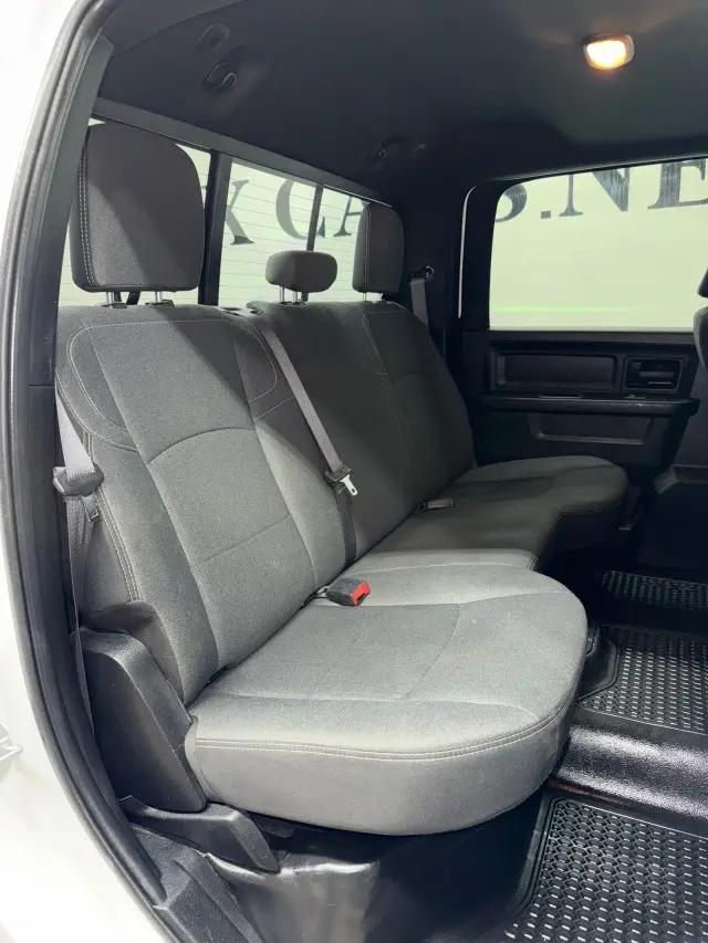 2022 Ram 2500 Tradesman Crew Cab 4x4 8' Box