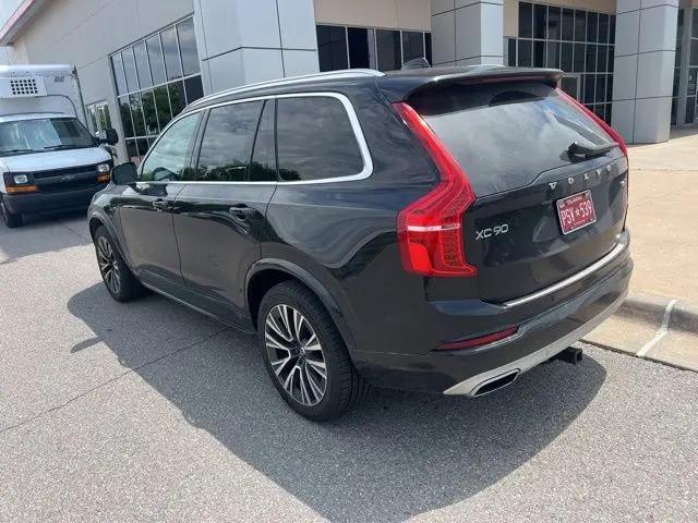 2021 Volvo XC90 T6 Momentum 6 Passenger