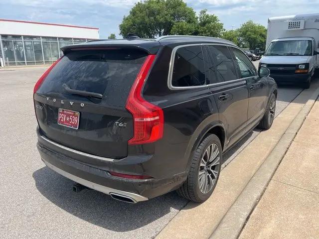 2021 Volvo XC90 T6 Momentum 6 Passenger