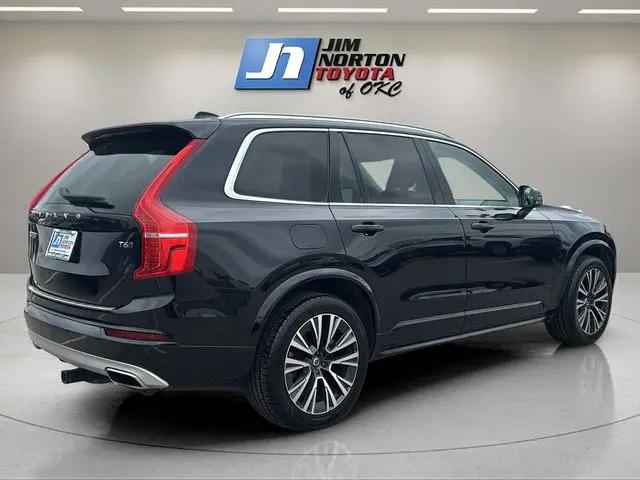 2021 Volvo XC90 T6 Momentum 6 Passenger