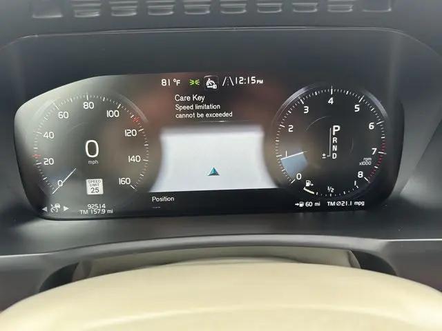 2021 Volvo XC90 T6 Momentum 6 Passenger