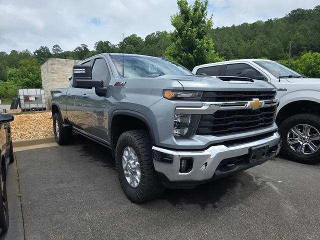 2024 Chevrolet Silverado 2500HD 4WD Crew Cab Standard Bed LT