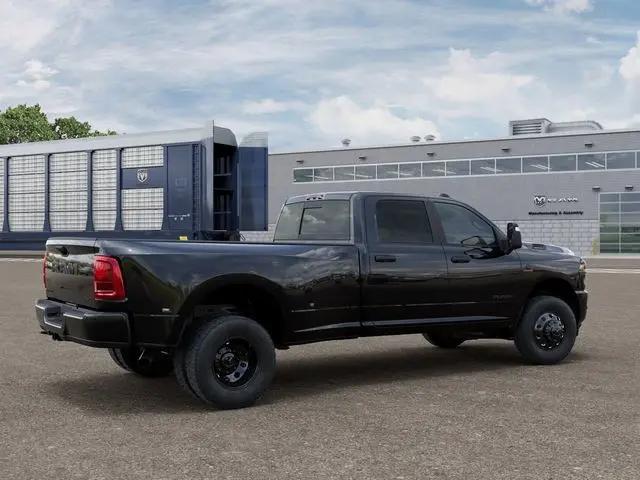 2026 Ram 3500 Big Horn Crew Cab 4x4 8' Box