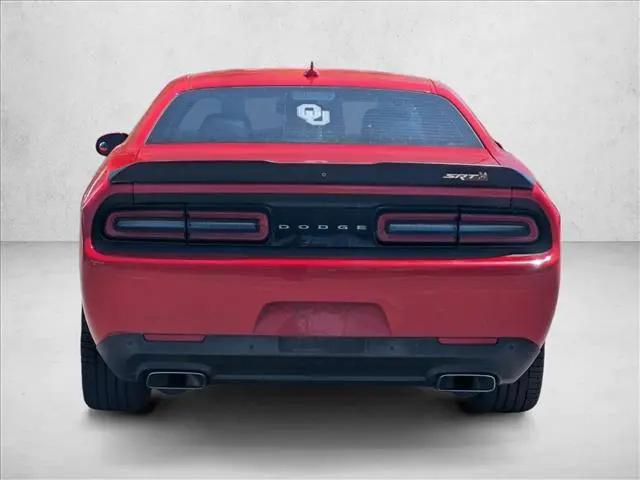 2016 Dodge Challenger 392 Hemi Scat Pack Shaker