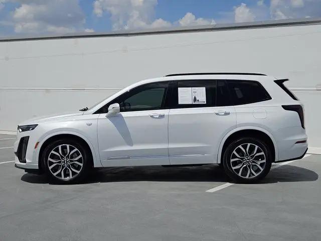 2023 Cadillac XT6 AWD Sport
