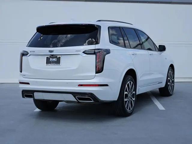 2023 Cadillac XT6 AWD Sport