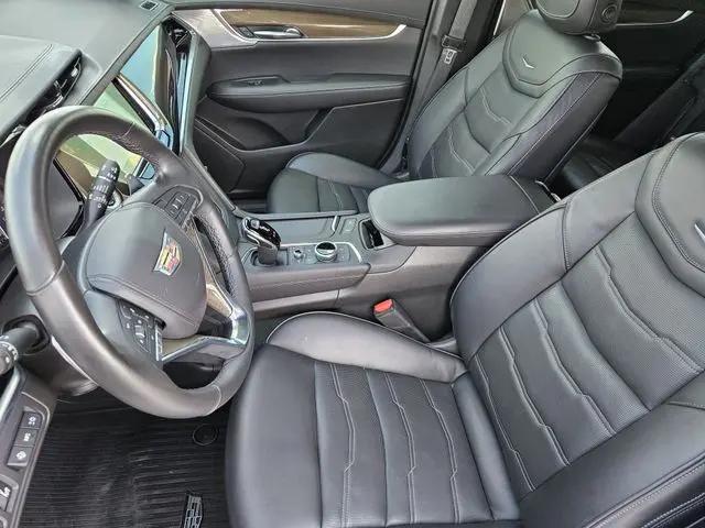 2023 Cadillac XT6 AWD Sport