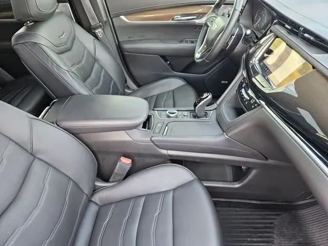 2023 Cadillac XT6 AWD Sport