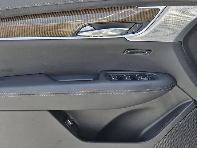 2023 Cadillac XT6 AWD Sport