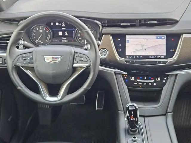 2023 Cadillac XT6 AWD Sport