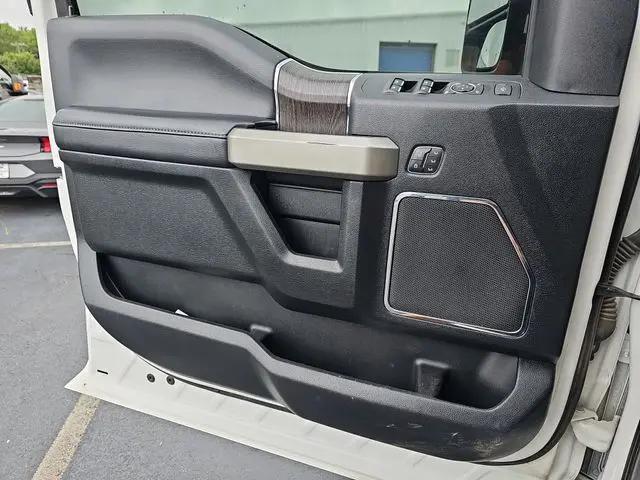 2021 Ford F-350 LARIAT