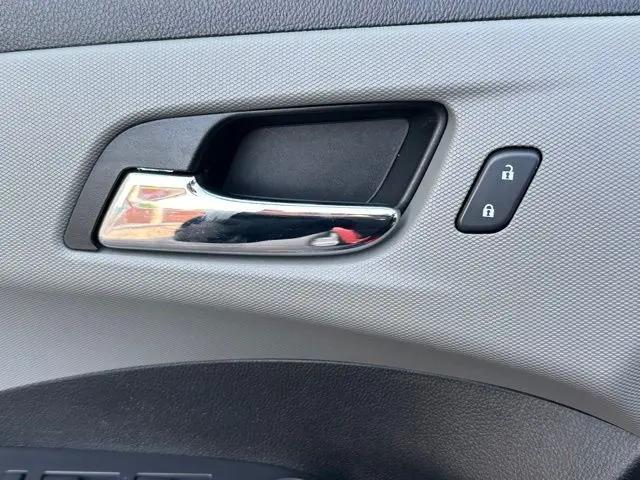 2014 Chevrolet Sonic LT Auto