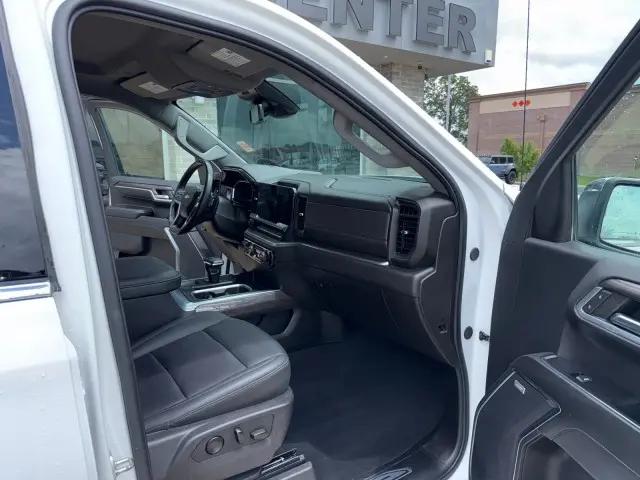 2024 Chevrolet Silverado 1500 4WD Crew Cab Standard Bed LTZ