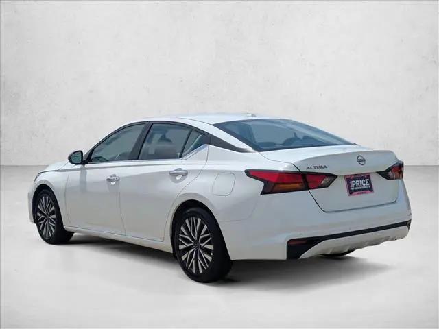 2025 Nissan Altima SV FWD