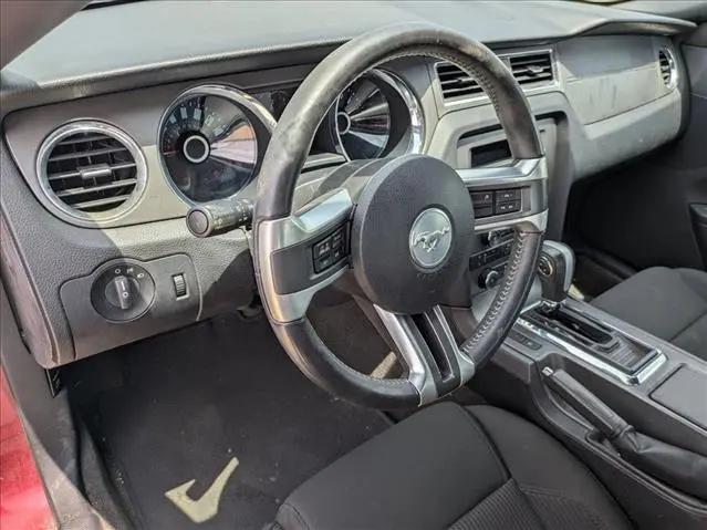 2014 Ford Mustang V6