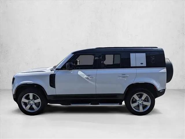 2023 Land Rover Defender 110 X-Dynamic SE
