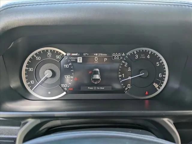 2023 Land Rover Defender 110 X-Dynamic SE