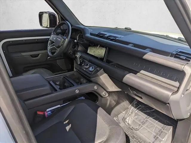 2023 Land Rover Defender 110 X-Dynamic SE