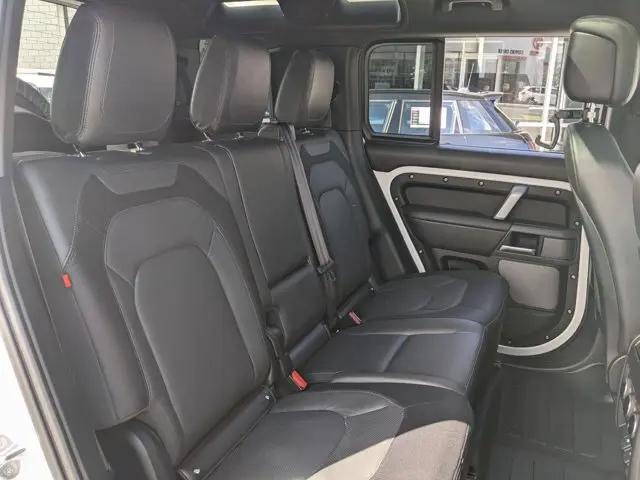 2023 Land Rover Defender 110 X-Dynamic SE