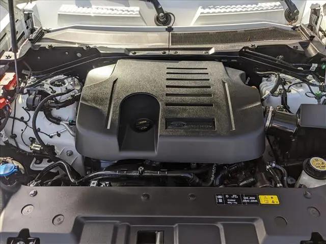 2023 Land Rover Defender 110 X-Dynamic SE