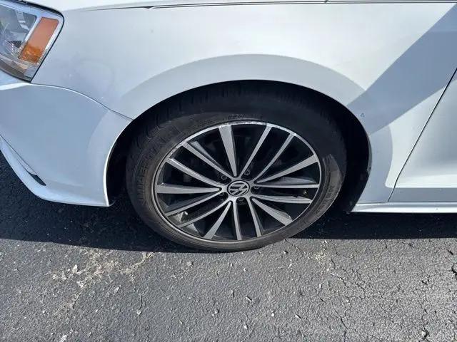 2016 Volkswagen Jetta 1.8T Sport