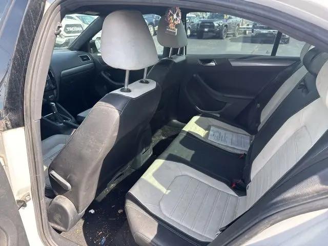 2016 Volkswagen Jetta 1.8T Sport