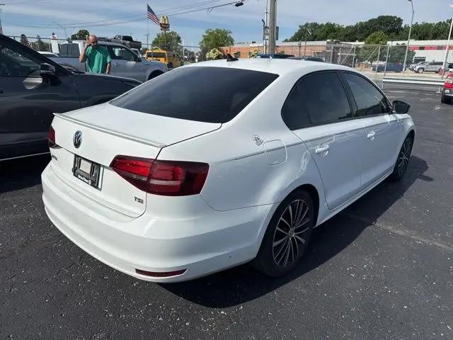 2016 Volkswagen Jetta 1.8T Sport